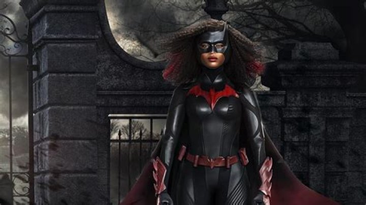 Batwoman -- "Through the Looking Glass" -- Image Number: BWN11B_0444b -- Pictured: Ruby Rose as Batwoman -- Photo: Colin Bentley/The CW -- &copy; 2020 The CW Network, LLC. All rights reserved.