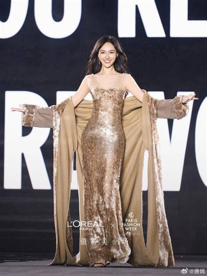 Supermodels on the runway at fashion week